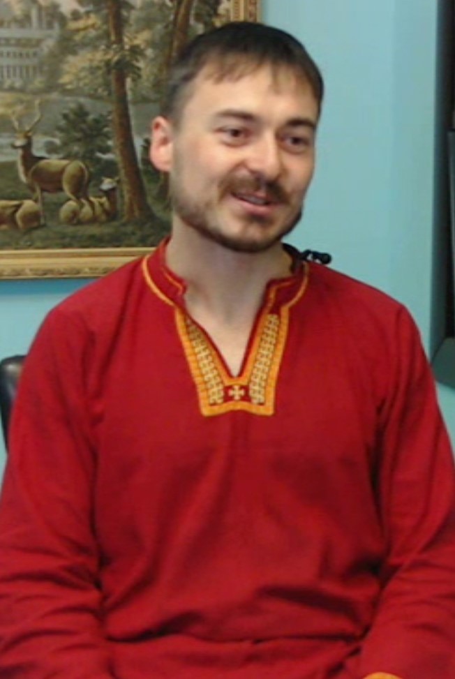 Амосов Арсений Викторович