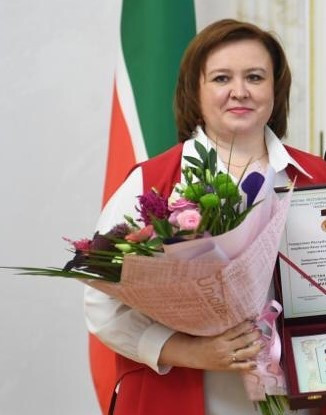 Елакова (Столбова) Светлана Владимировна